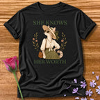 Cat — She Knows Her Worth Vintage Aesthetic Animal in Black