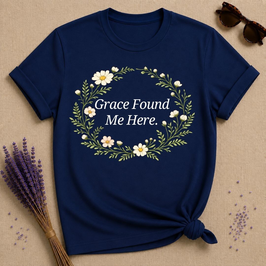 Grace Found Me Here — Botanical Chamomile Wreath T-Shirt for Women in Navy