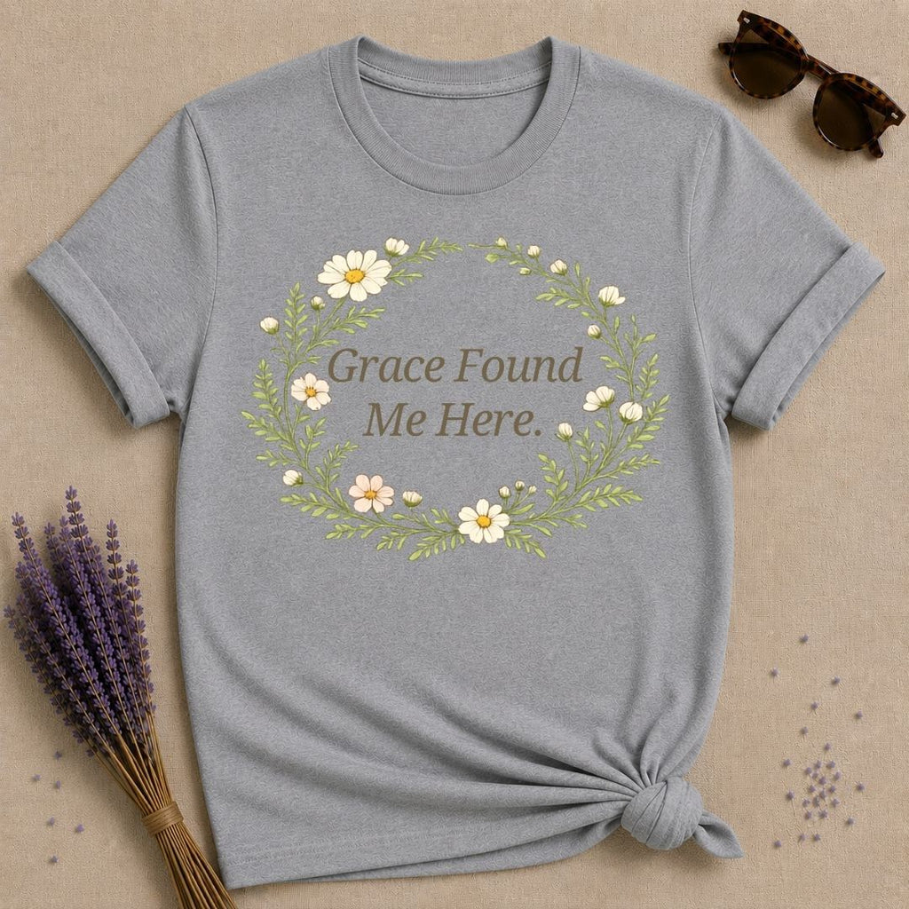 Grace Found Me Here — Botanical Chamomile Wreath T-Shirt for Women in Sport Grey