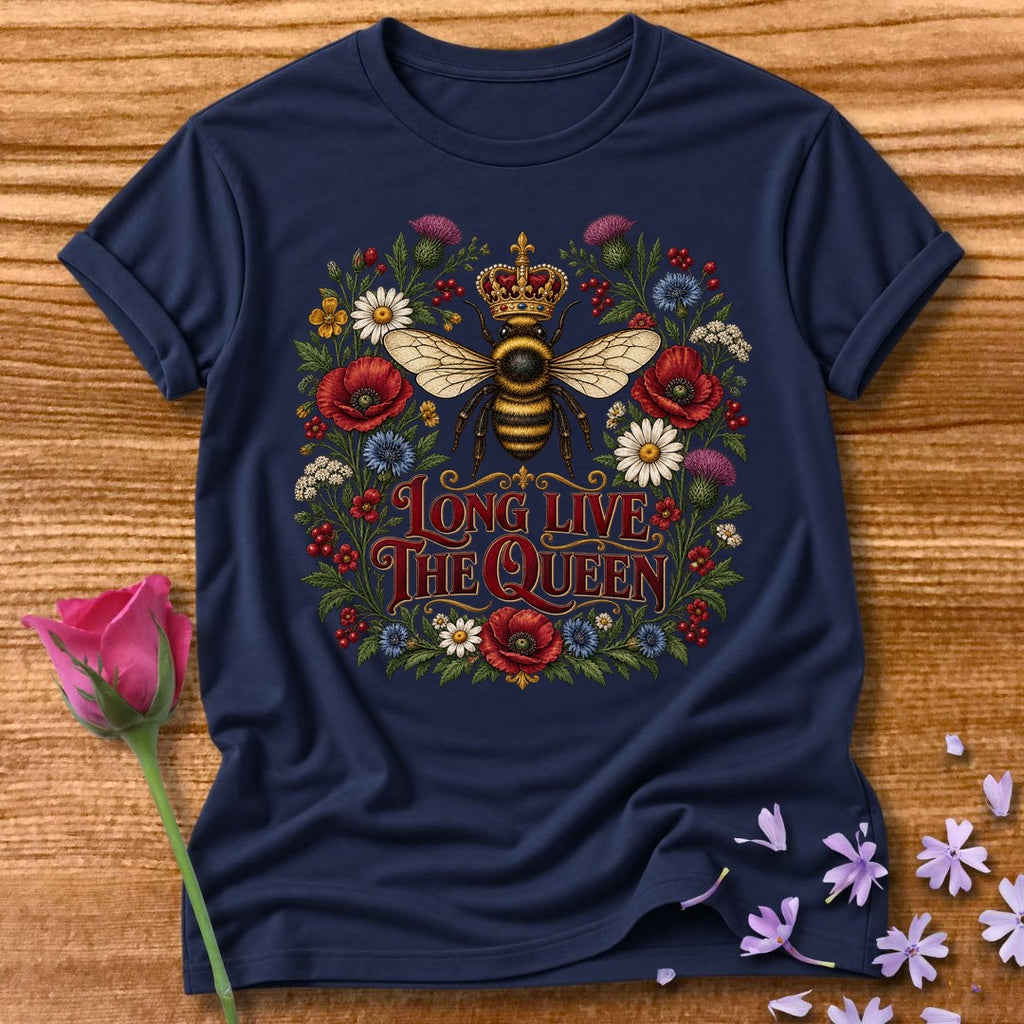 Long Live The Queen — Vintage Bee Wreath T-Shirt for Women in Navy