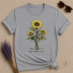 She Grew at Her Own Pace — Sunflower Self Growth T-Shirt for Women — Sport Grey