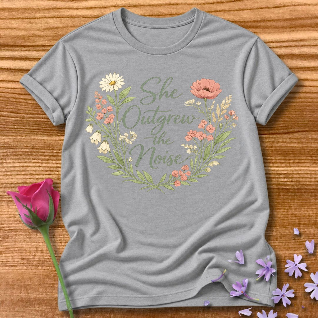 She Outgrew the Noise Botanical Wildflower Graphic Tee in Sport Grey