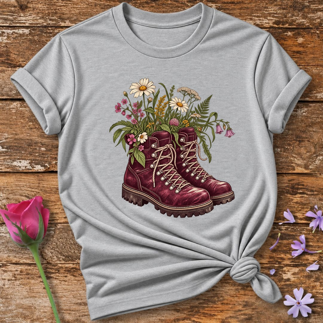 Wildflowers in Hiking Boots — Botanical Graphic T-Shirt for Women in Sport Grey