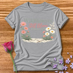 Wildflowers Still Bloom After the Storm Botanical Graphic Tee in Sport Grey